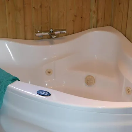 Casa vacanze Lovely In With Wifi *